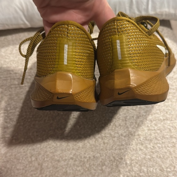 Nike Air Zoom Pegasus 40 Bronzine Size 9 - Picture 8 of 10